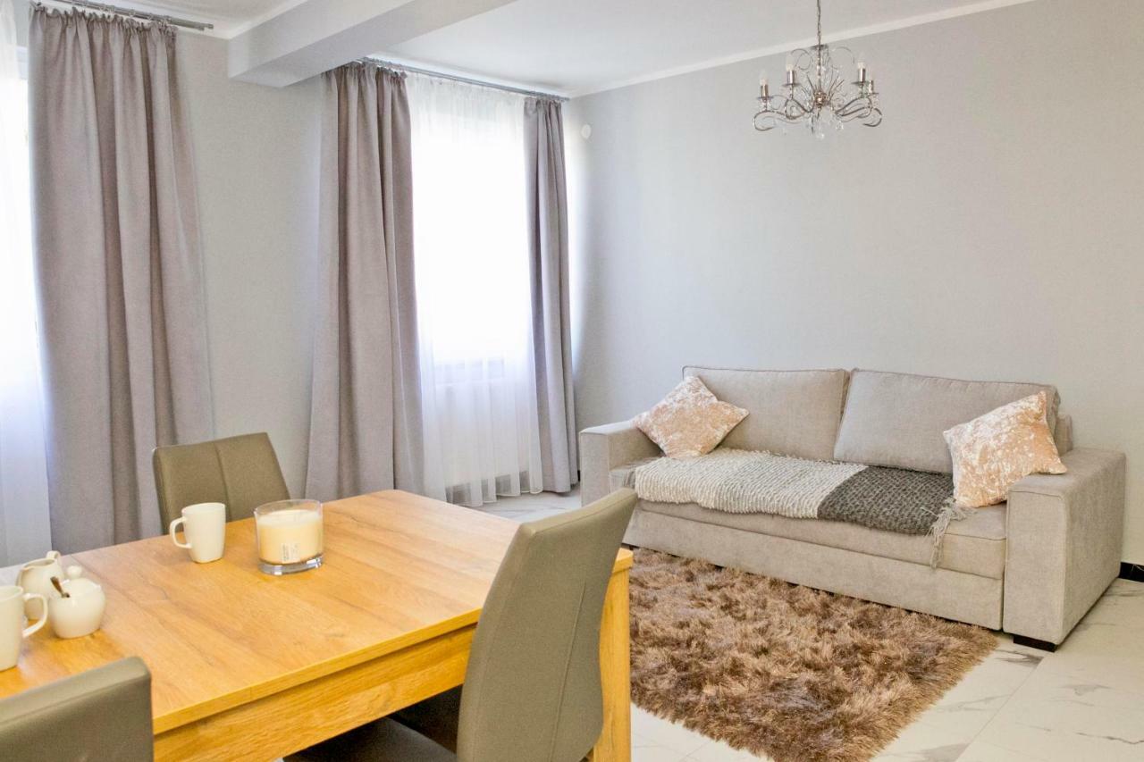 Elegant Center Pawlikowskiego 8 * Cracovia